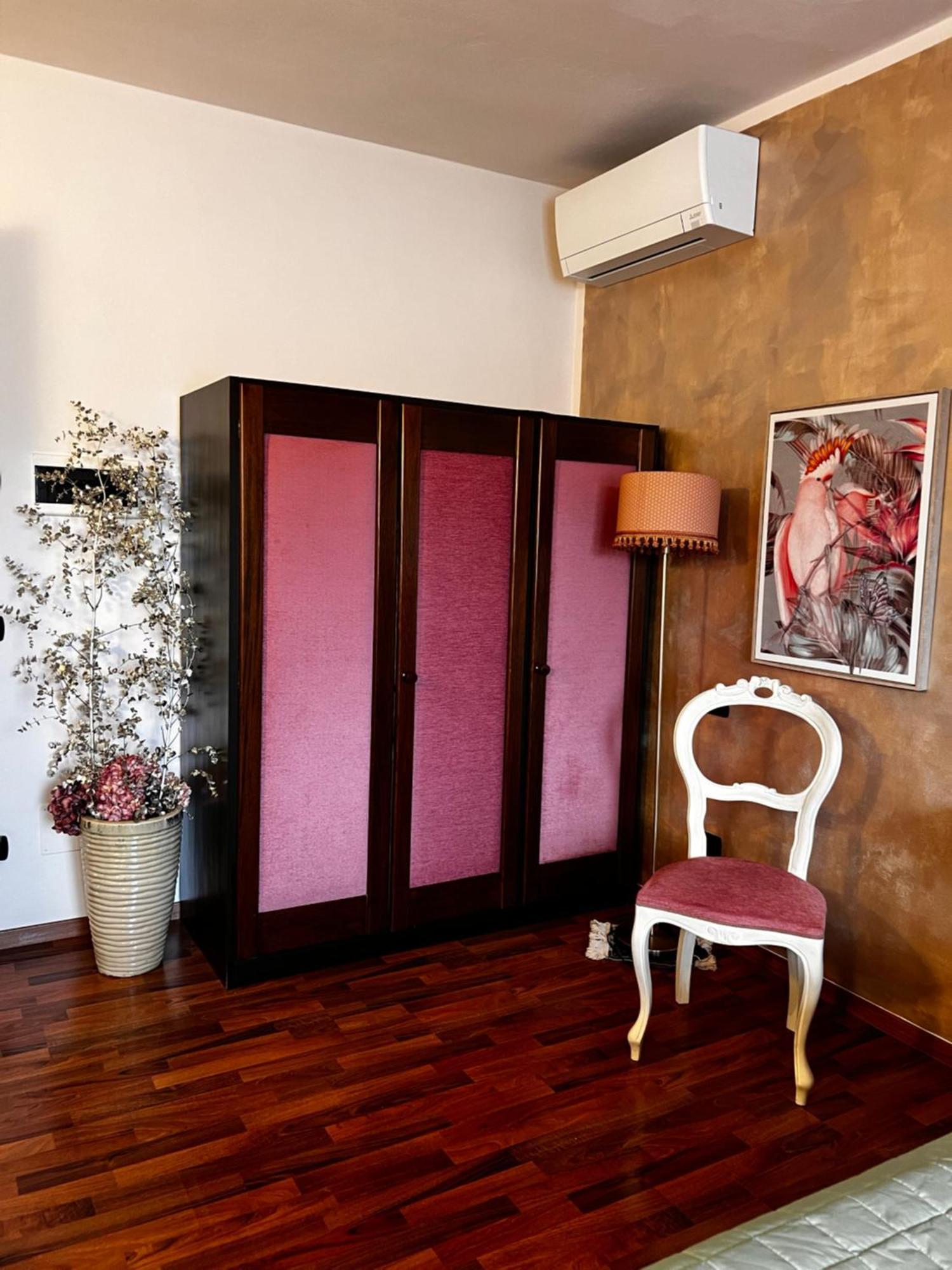 Welcome Traveller Frida'S Rooms Caprino Veronese Exterior foto