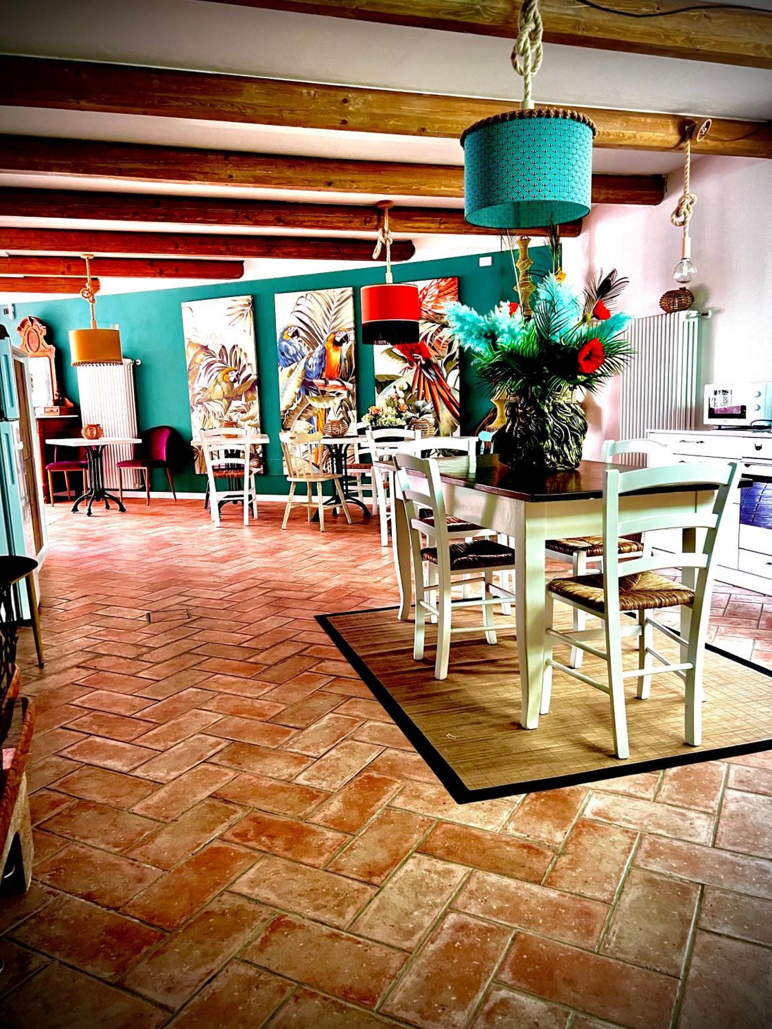 Welcome Traveller Frida'S Rooms Caprino Veronese Exterior foto